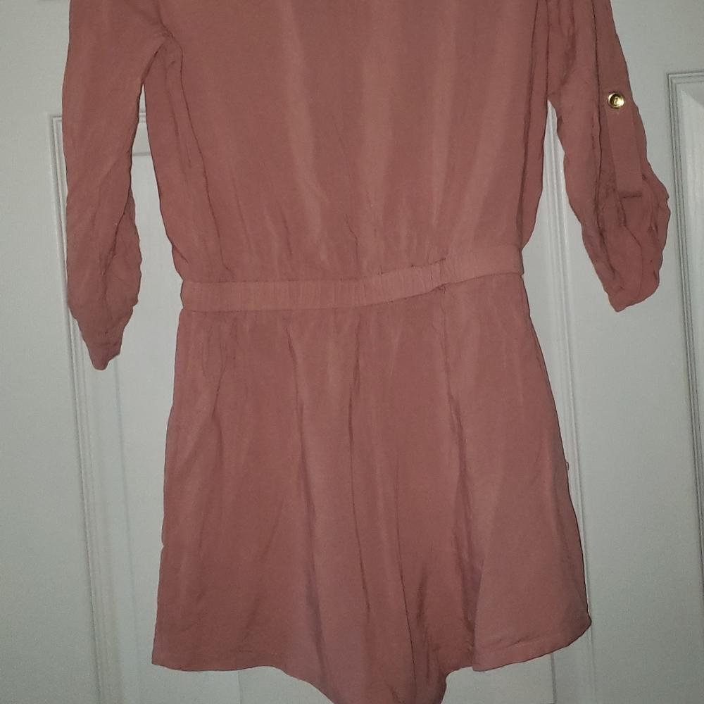Pink romper - Picture 3 of 3